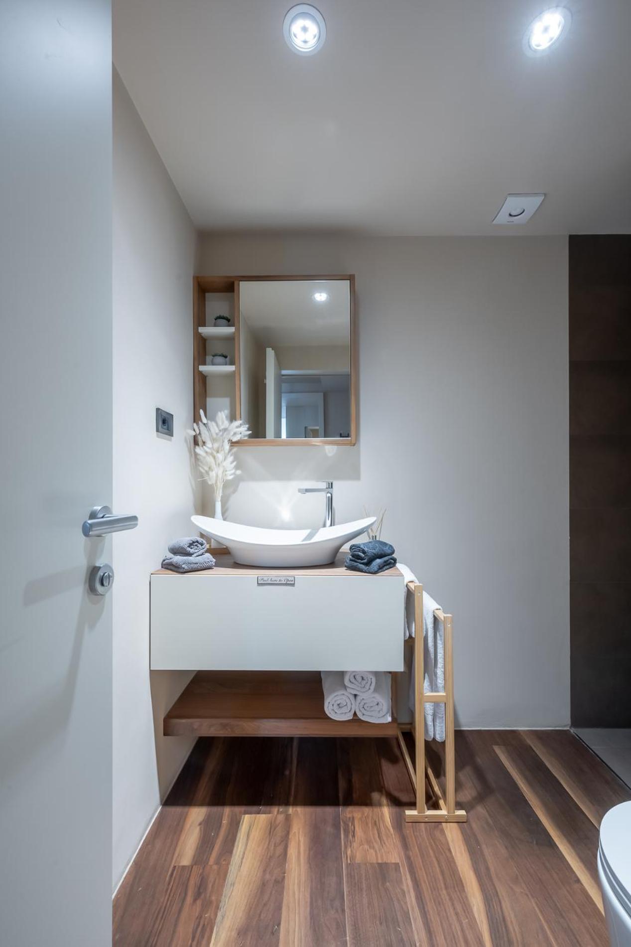 Authentic City Stay Ljubljana Bagian luar foto