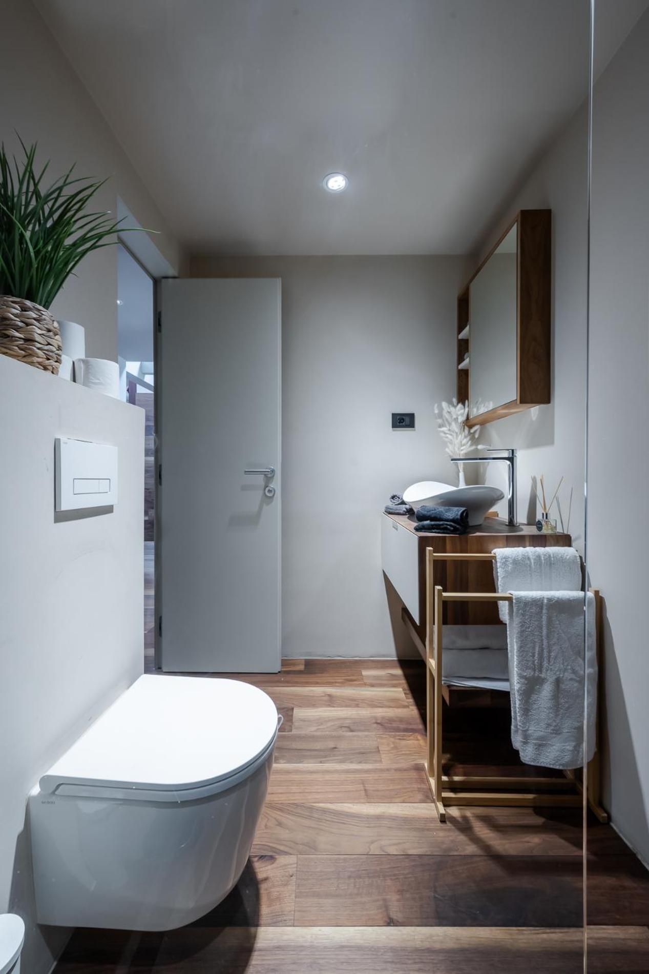 Authentic City Stay Ljubljana Bagian luar foto